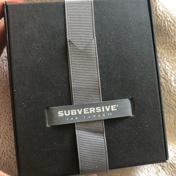 Subversive Earrings NIB - Picture 2 of 2